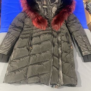 Nicole Benisiti Women's Black Puffer Jacket with Faux Fur Trim